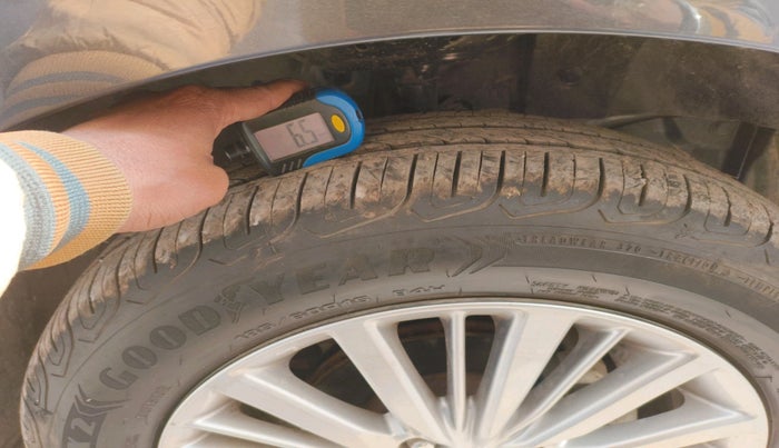 2025 Honda Amaze 1.2L I-VTEC VX, Petrol, Manual, 4,774 km, tyre