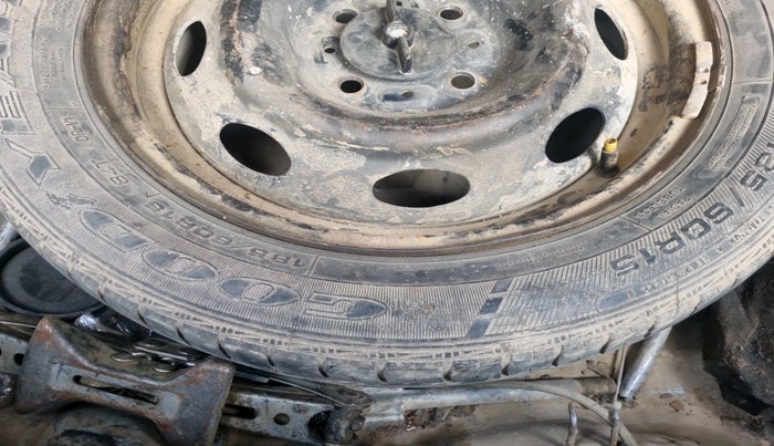 2016 Tata Zest XE 75PS DIESEL, Diesel, Manual, 1,18,625 km, tyre