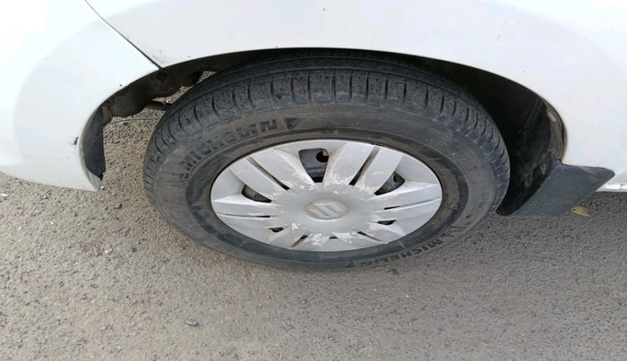 2017 Maruti Alto 800 LXI, Petrol, Manual, 88,713 km, tyre