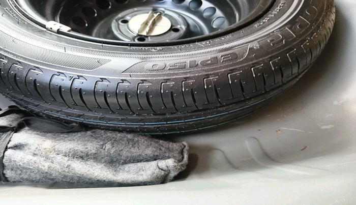 2020 Honda Amaze 1.2L I-VTEC S, Petrol, Manual, 74,222 km, tyre