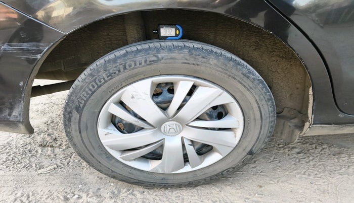 2020 Honda Amaze 1.2L I-VTEC S, Petrol, Manual, 74,222 km, tyre