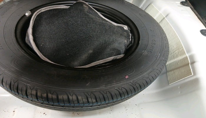 2024 Tata Curvv Pure Plus 1.2 Petrol 7DCA, Petrol, Automatic, 14,638 km, tyre