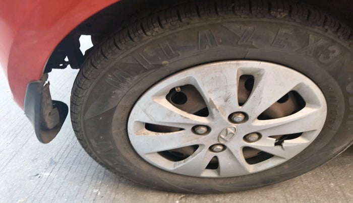 2011 Hyundai i10 SPORTZ 1.2, Petrol, Manual, 90,974 km, tyre