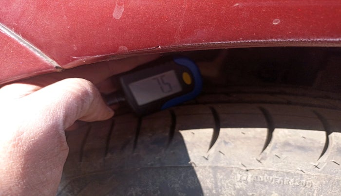 2019 Maruti Dzire VXI, Petrol, Manual, 1,47,906 km, tyre