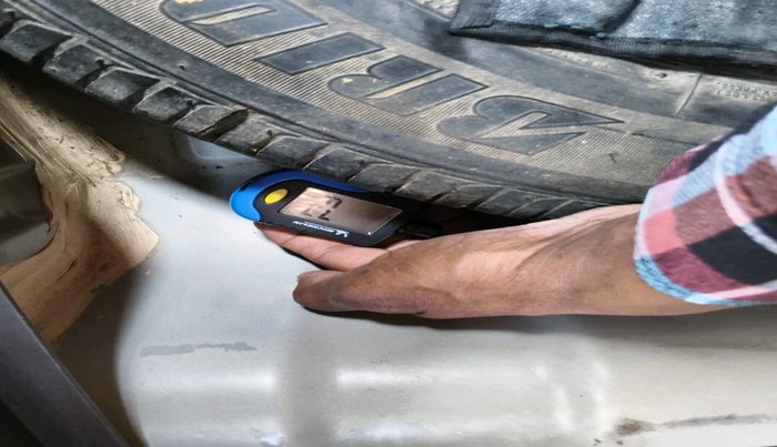 2013 Hyundai i10 MAGNA 1.2, Petrol, Manual, 48,046 km, tyre