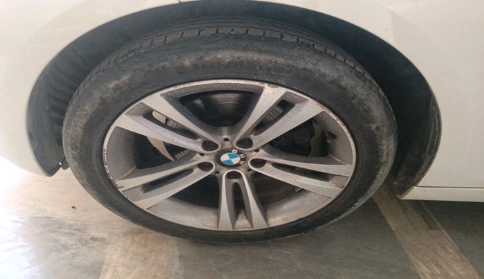 2014 BMW 3 Series 320D GT LUXURY LINE, Diesel, Automatic, 1,06,224 km, tyre