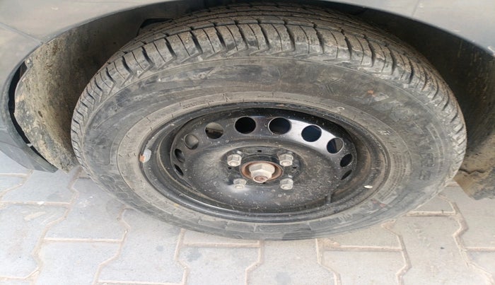 2020 Tata Tiago XT PETROL, Petrol, Manual, 47,617 km, tyre