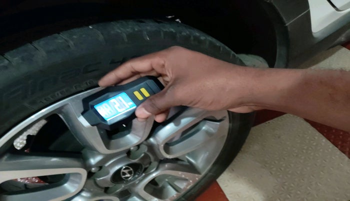 2015 Hyundai i20 Active 1.2 SX, Petrol, Manual, 47,439 km, tyre