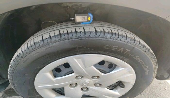 2021 Hyundai VENUE S+ 1.2, Petrol, Manual, 78,256 km, tyre