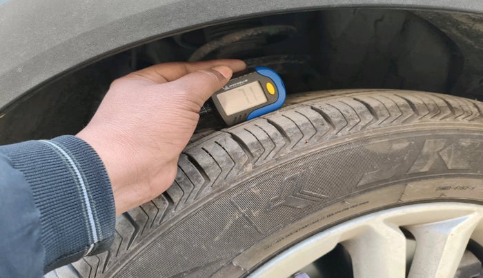 2017 Hyundai Creta  SX 1.6 Petrol , Petrol, Manual, 66,746 km, tyre