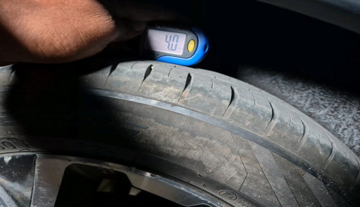 2019 Honda WR-V 1.2L I-VTEC S MT, Petrol, Manual, 75,000 km, tyre