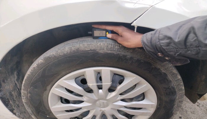 2021 Maruti Dzire VXI, Petrol, Manual, 40,269 km, tyre