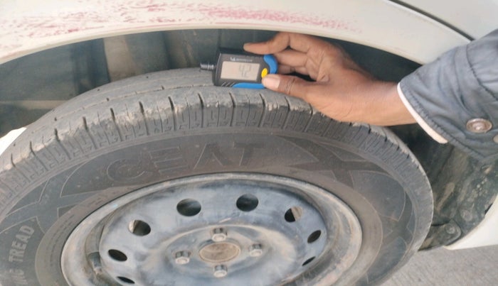 2021 Maruti Dzire VXI, Petrol, Manual, 40,269 km, tyre