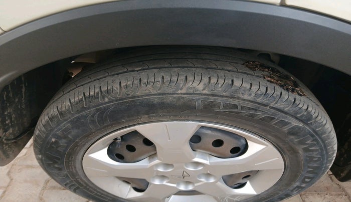 2023 Mahindra XUV300 W6 1.5 DIESEL AMT, Diesel, Automatic, 57,083 km, tyre