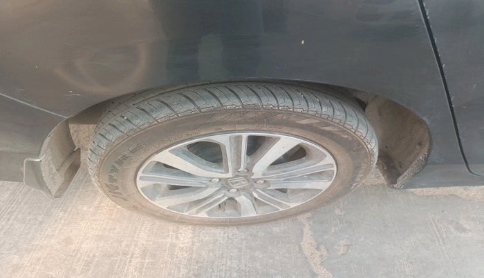 2017 Honda City 1.5L I-VTEC V MT, Petrol, Manual, 54,901 km, tyre