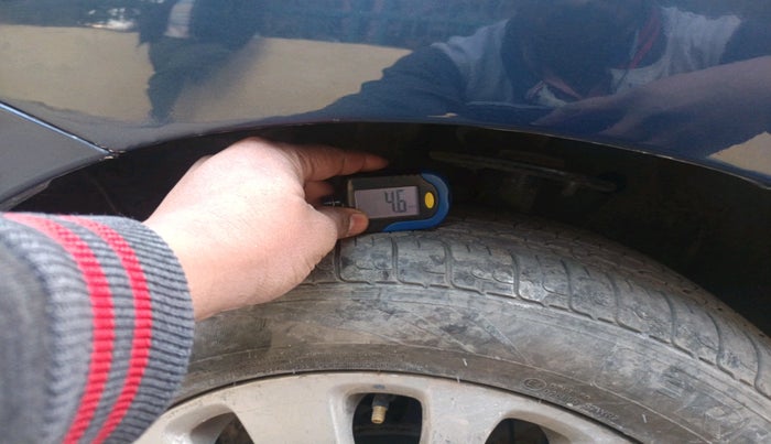 2015 Maruti Baleno ALPHA PETROL 1.2, Petrol, Manual, 96,901 km, tyre