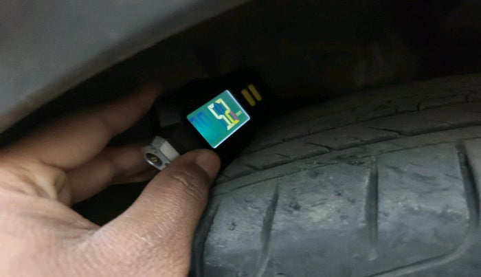 2017 Hyundai Creta E PLUS 1.6 PETROL, Petrol, Manual, 65,593 km, tyre