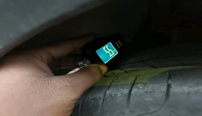 2017 Hyundai Creta E PLUS 1.6 PETROL, Petrol, Manual, 65,593 km, tyre