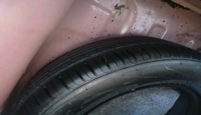 2018 Hyundai Verna 1.6 VTVT SX, Petrol, Manual, 46,380 km, tyre