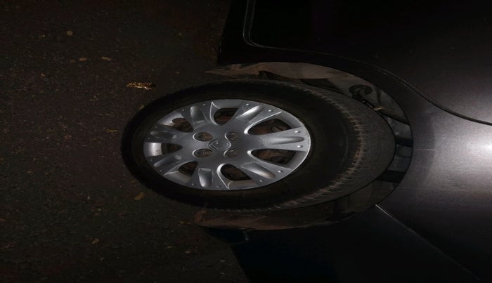 2016 Honda Amaze 1.2L I-VTEC S, Petrol, Manual, 1,72,062 km, tyre