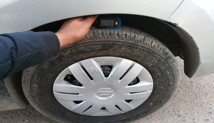 2019 Maruti Alto 800 LXI, Petrol, Manual, 27,868 km, tyre