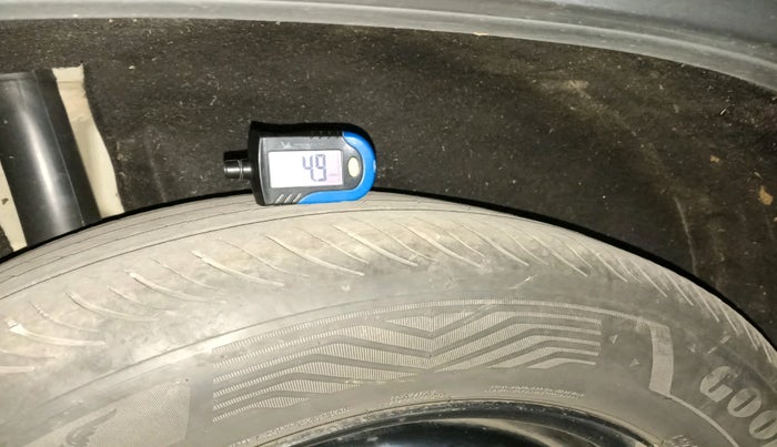 2019 Maruti Vitara Brezza VDI, Diesel, Manual, 42,553 km, tyre