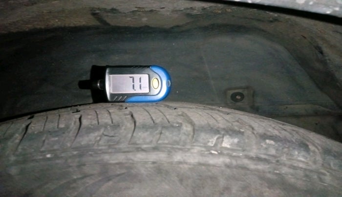 2017 Tata Hexa XT 4X2 6 STR, Diesel, Manual, 1,84,597 km, tyre