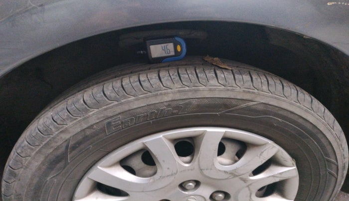 2011 Hyundai i20 MAGNA 1.2, Petrol, Manual, 74,527 km, tyre