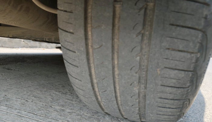 2017 Hyundai Elite i20 SPORTZ 1.2, Petrol, Manual, 89,521 km, tyre