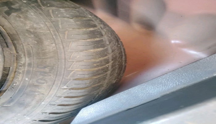 2017 Maruti Vitara Brezza ZDI PLUS DUAL TONE, Diesel, Manual, 1,31,264 km, tyre