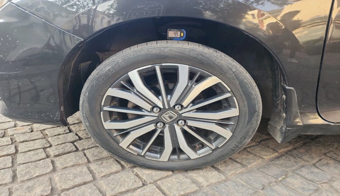 2019 Honda City 1.5L I-VTEC ZX CVT, Petrol, Automatic, 1,14,613 km, tyre