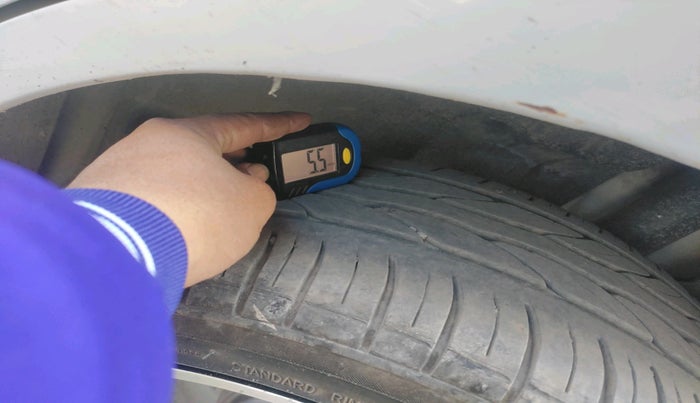 2019 Maruti Swift ZXI, Petrol, Manual, 54,744 km, tyre