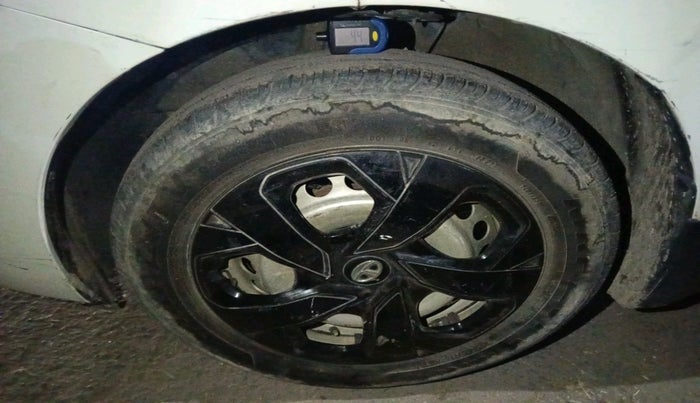 2021 Maruti Baleno SIGMA PETROL 1.2, Petrol, Manual, 81,818 km, tyre