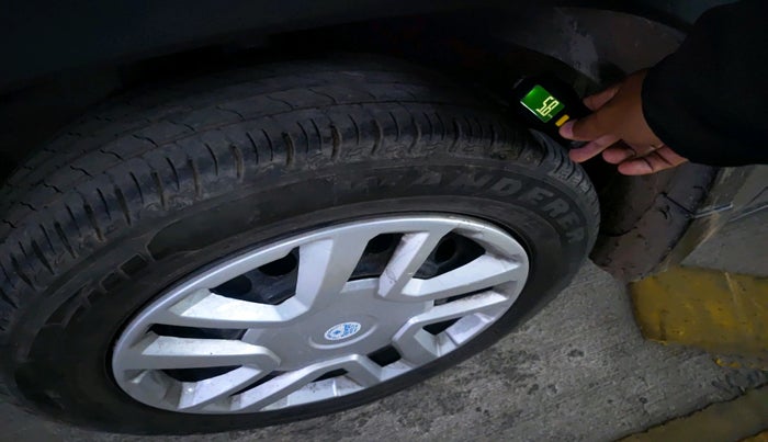 2018 Maruti Vitara Brezza VDI, Diesel, Manual, 92,221 km, tyre