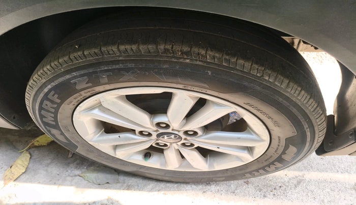 2018 Hyundai Creta SX 1.6 DIESEL, Diesel, Manual, 1,16,362 km, tyre