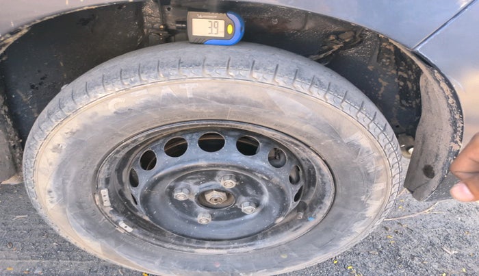 2019 Maruti Alto LXI CNG, Petrol, Manual, 76,370 km, tyre