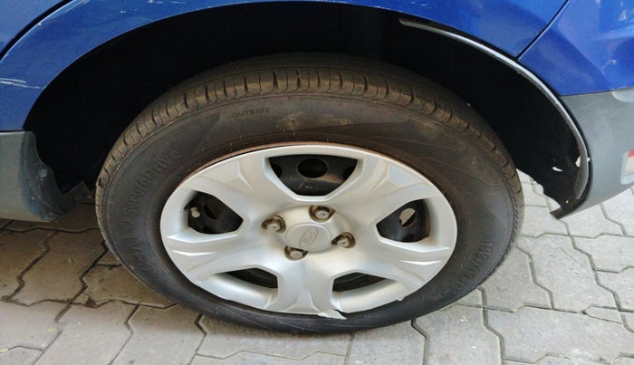 2014 Ford Ecosport TREND 1.5L DIESEL, Diesel, Manual, 67,010 km, tyre