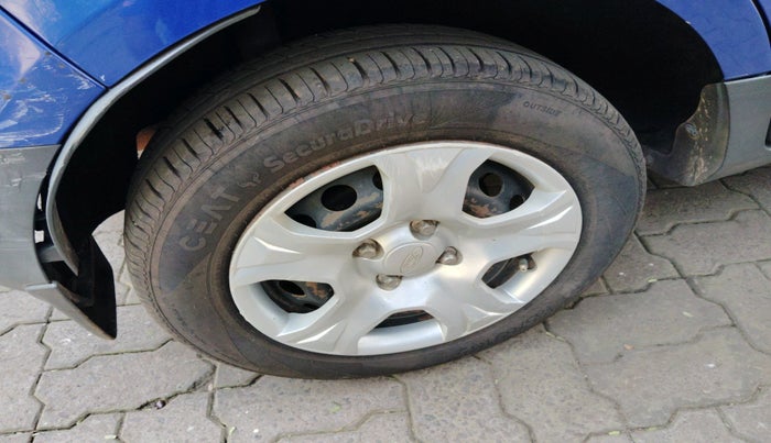 2014 Ford Ecosport TREND 1.5L DIESEL, Diesel, Manual, 67,010 km, tyre