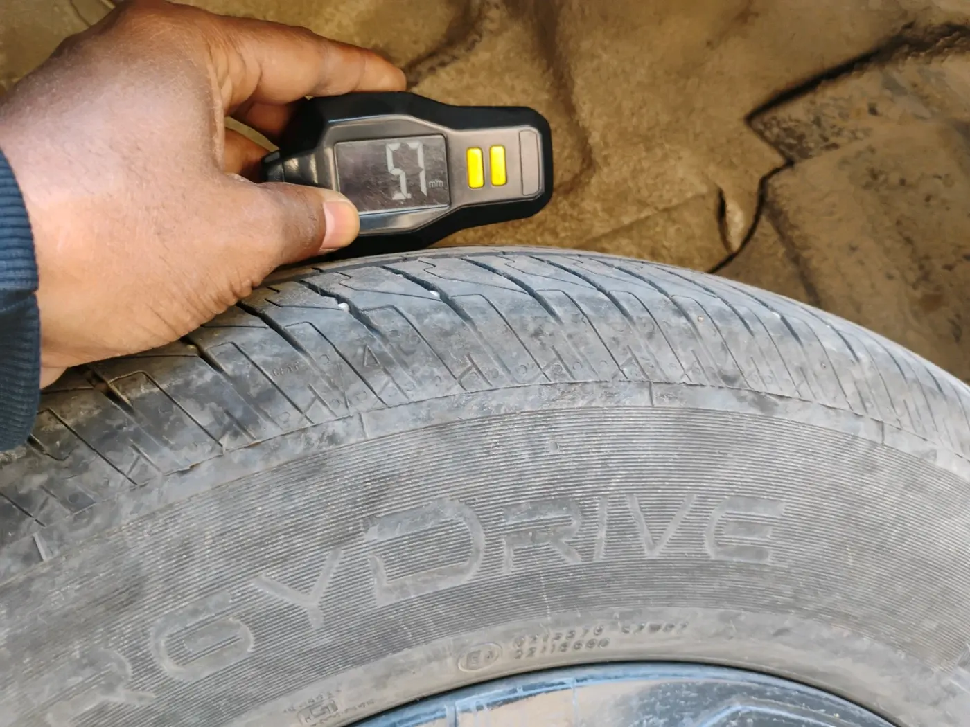 2024 Tata PUNCH ADVENTURE RHYTHM CNG, Petrol, Manual, 26,007 km, tyre