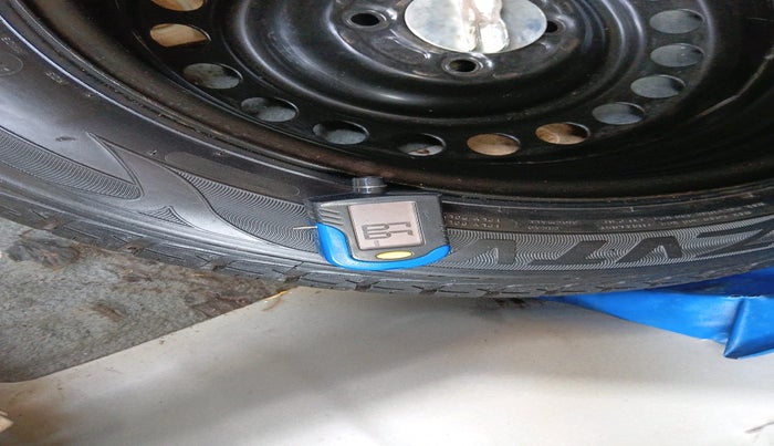 2016 Honda City 1.5L I-VTEC V MT, Petrol, Manual, 58,584 km, tyre