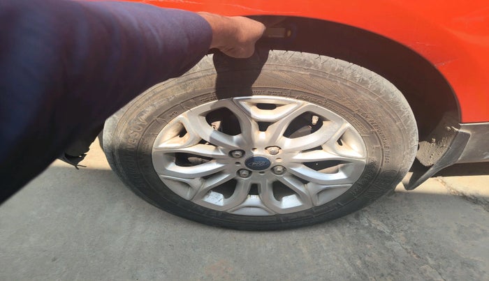 2017 Ford Ecosport TITANIUM 1.5L PETROL AT, Petrol, Automatic, 92,296 km, tyre