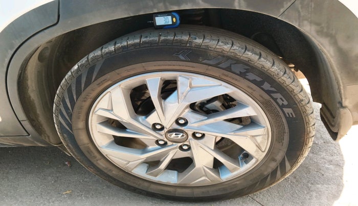 2021 Hyundai Creta SX (O) 1.4 TURBO DCT, Petrol, Automatic, 39,268 km, tyre