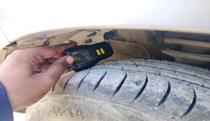 2021 Maruti S PRESSO VXI CNG, Petrol, Manual, 1,11,256 km, tyre