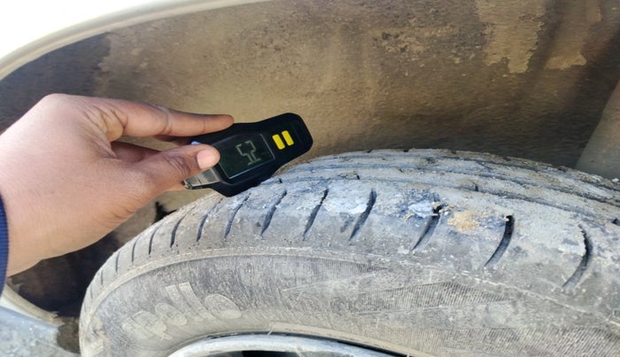 2021 Maruti S PRESSO VXI CNG, Petrol, Manual, 1,11,256 km, tyre