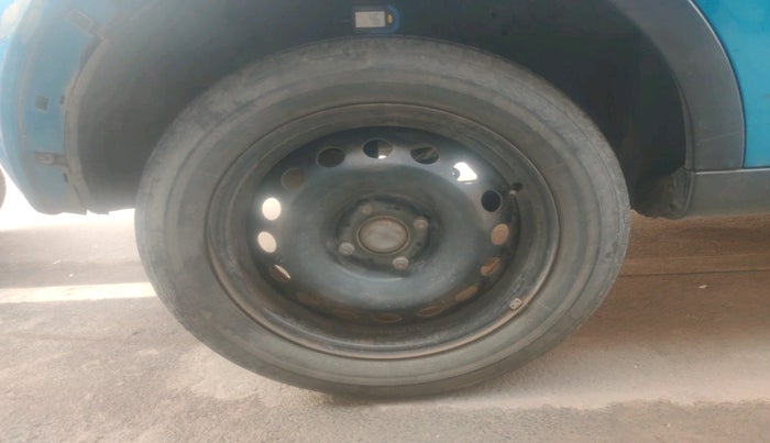 2018 Tata NEXON XM DIESEL, Diesel, Manual, 1,38,930 km, tyre