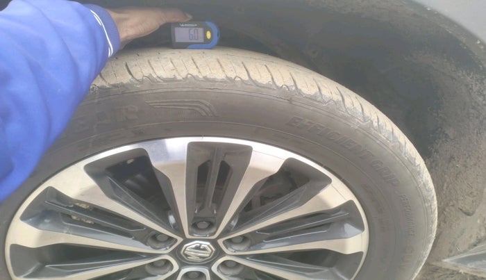 2021 MG GLOSTER SAVVY 7 STR 2.0 TWIN TURBO 4WD, Diesel, Automatic, 1,11,873 km, tyre