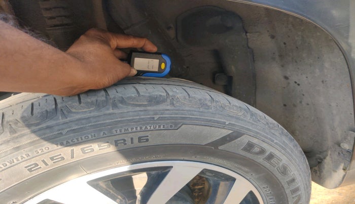 2017 Nissan Terrano XV PREMIUM D, Diesel, Manual, 1,41,651 km, tyre