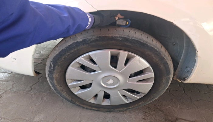 2012 Tata Indica Vista LS QUADRAJET, Diesel, Manual, 73,872 km, tyre