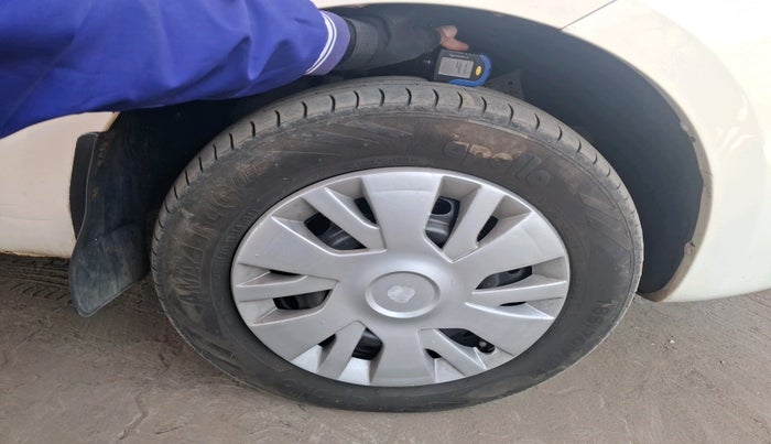 2012 Tata Indica Vista LS QUADRAJET, Diesel, Manual, 73,872 km, tyre