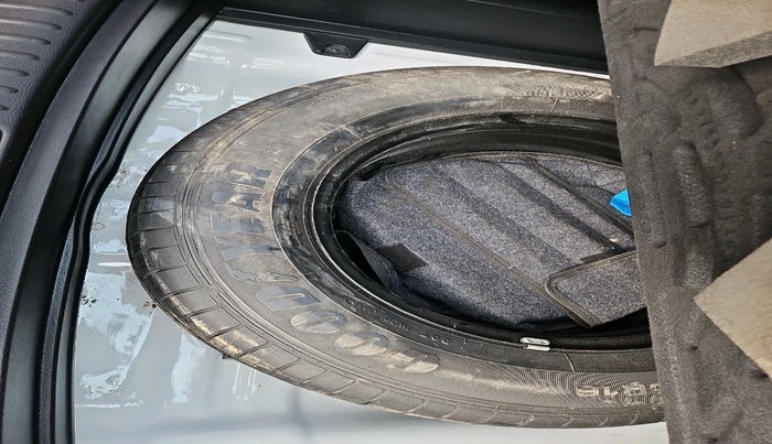 2022 KIA SELTOS GTX PLUS 1.5 DIESEL AT, Diesel, Automatic, 80,073 km, tyre